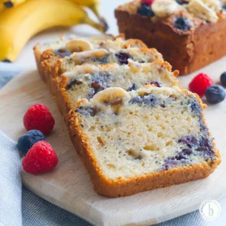 Bananen Beeren Kuchen