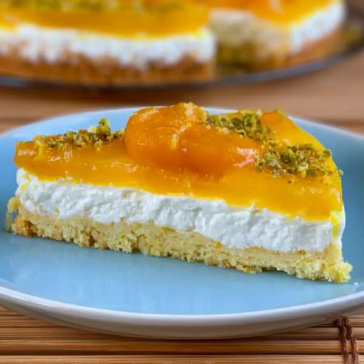 Aprikosentorte mit Quarkcreme
